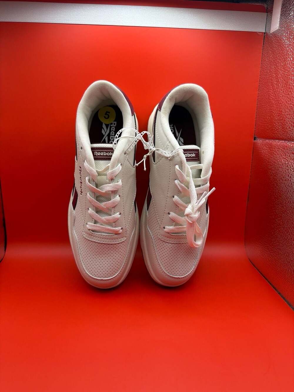 Reebok Court Advance White Burgundy Sneakers Size 5 Big Kids